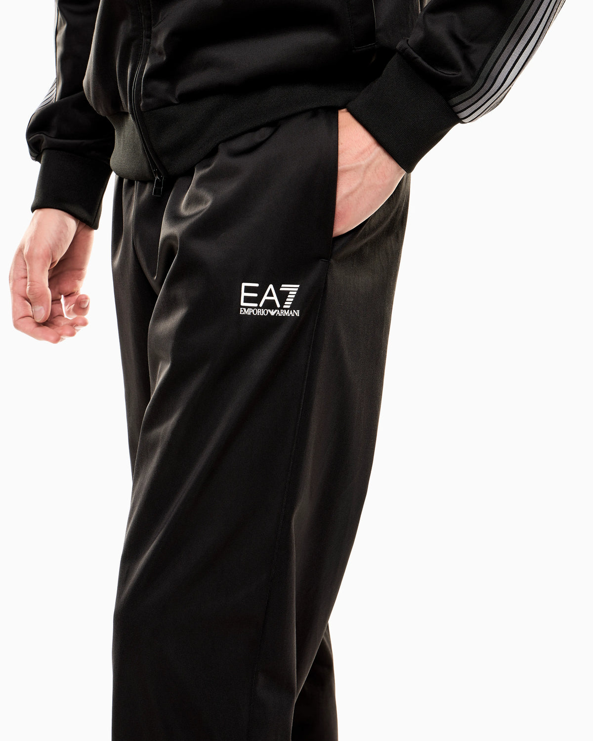 ASV 7 Lines tracksuit in recycled technical fabric