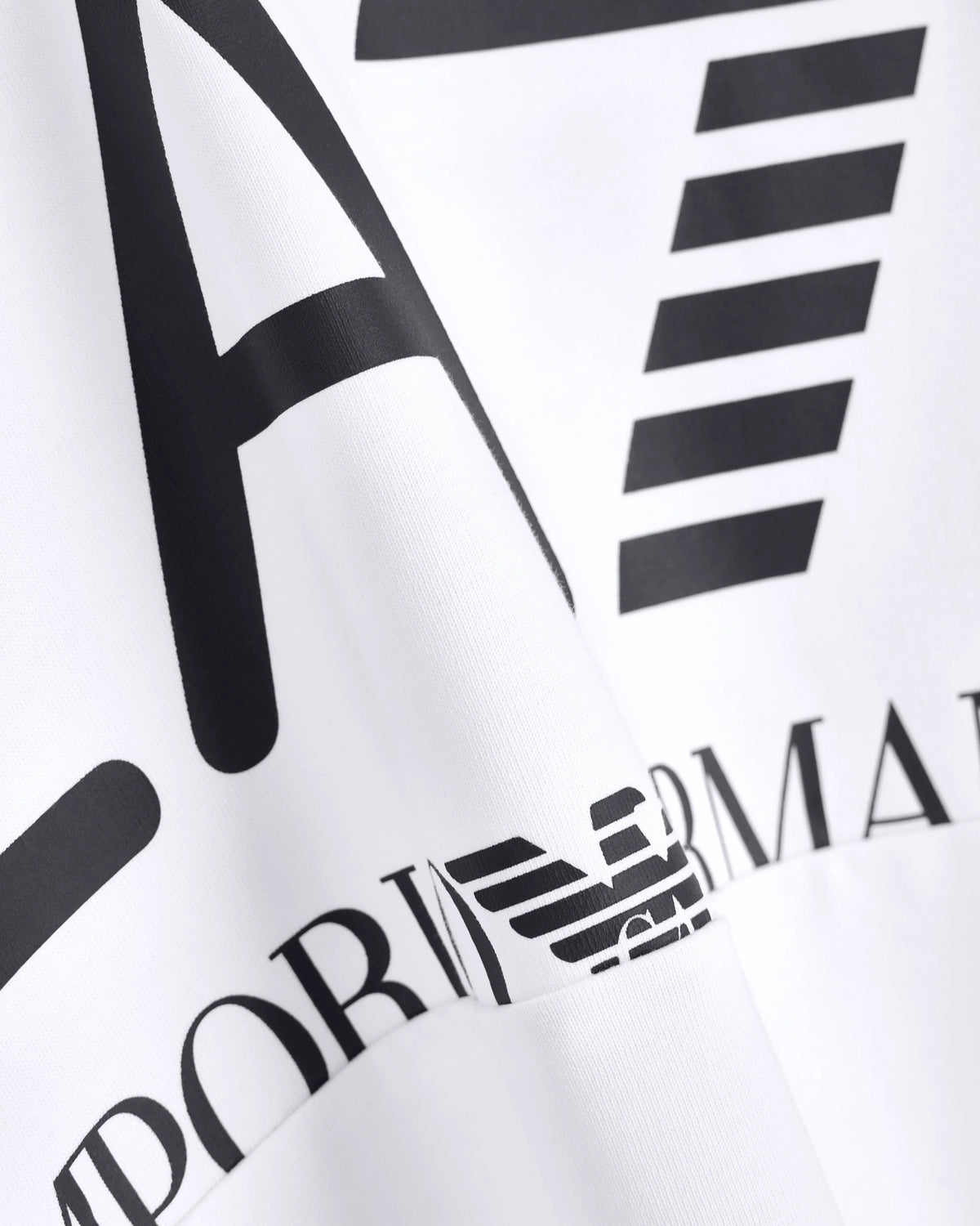 T-shirt Logo Series in cotton jersey with oversized logo