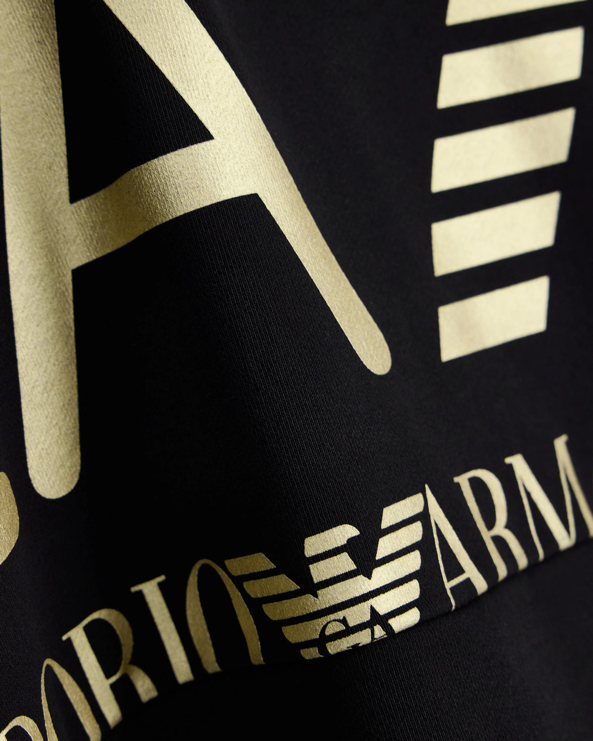Regular fit hoodie Logo Series in cotton with ribbed details