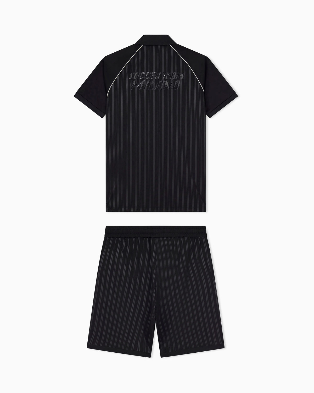 Set Soccer regular fit with polo and shorts