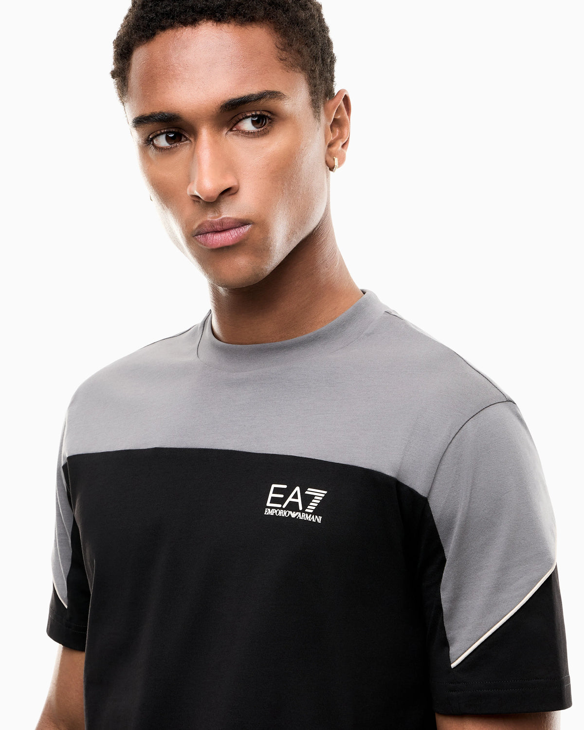 Regular fit t-shirt in cotton jersey