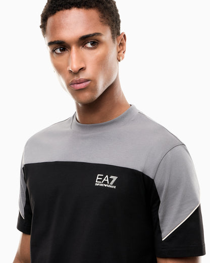 Regular fit t-shirt in cotton jersey