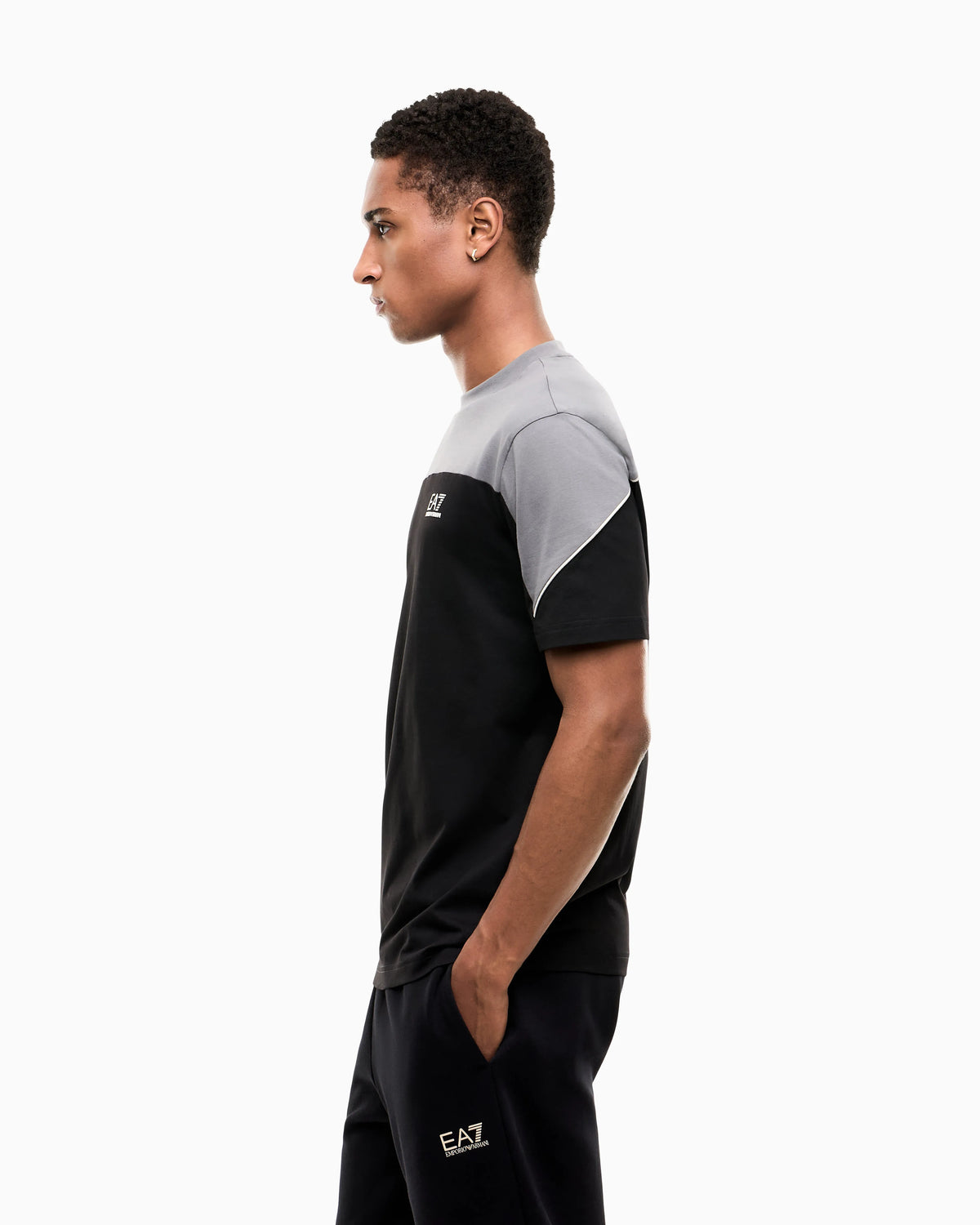 Regular fit t-shirt in cotton jersey