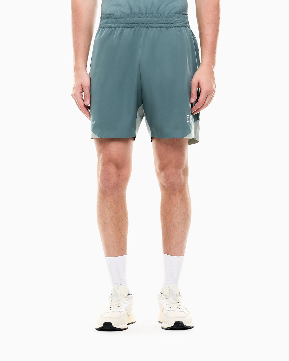Color block Tennis Pro shorts in VENTUS7 technical fabric