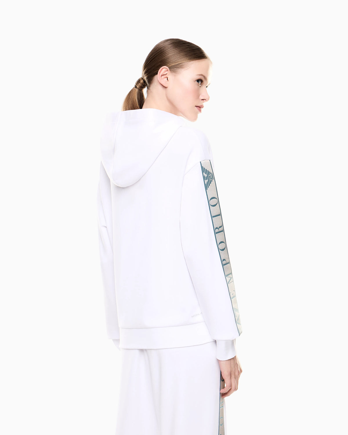 Dynamic Athlete hooded sweatshirt in Natural VENTUS7 technical fabric