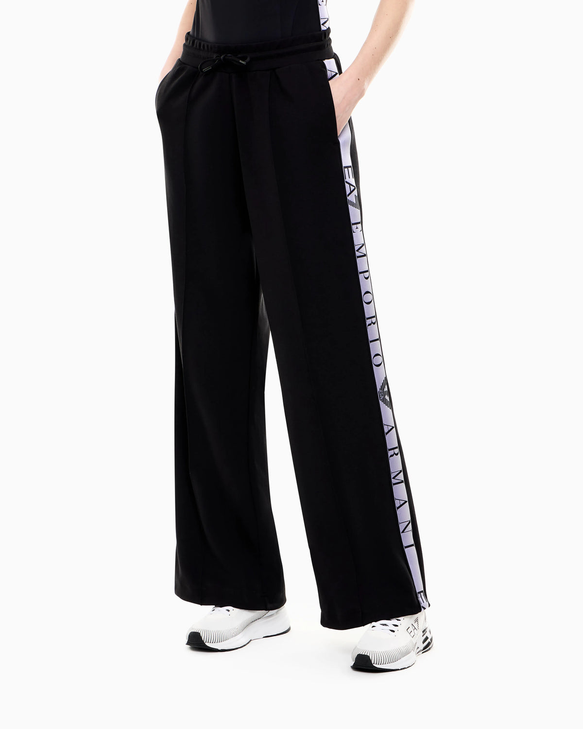 Dynamic Athlete trousers in Natural VENTUS7 technical fabric