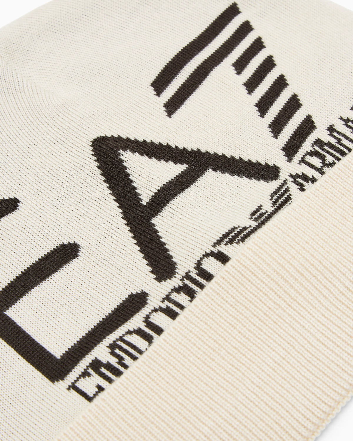Cuffed beanie with jacquard logo Mountain Visibility
