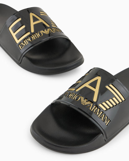 Logo slides with a wide band and anti-slip rubber soles