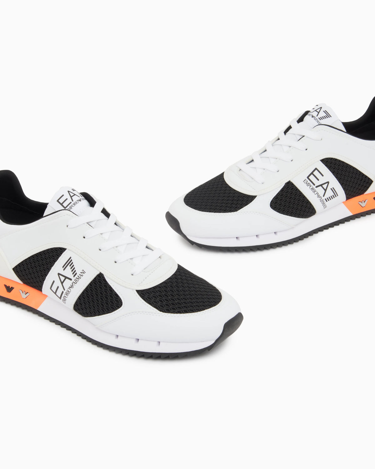 Sneaker Black And White in mesh with rubber sole