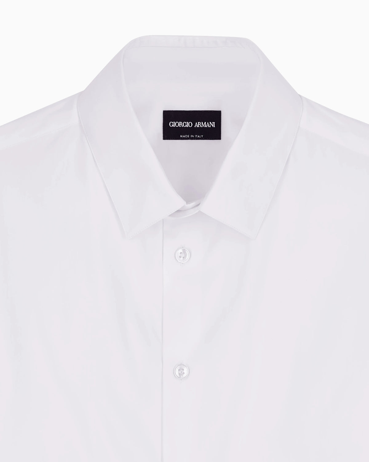 Button-down shirt in fluid stretch fabric