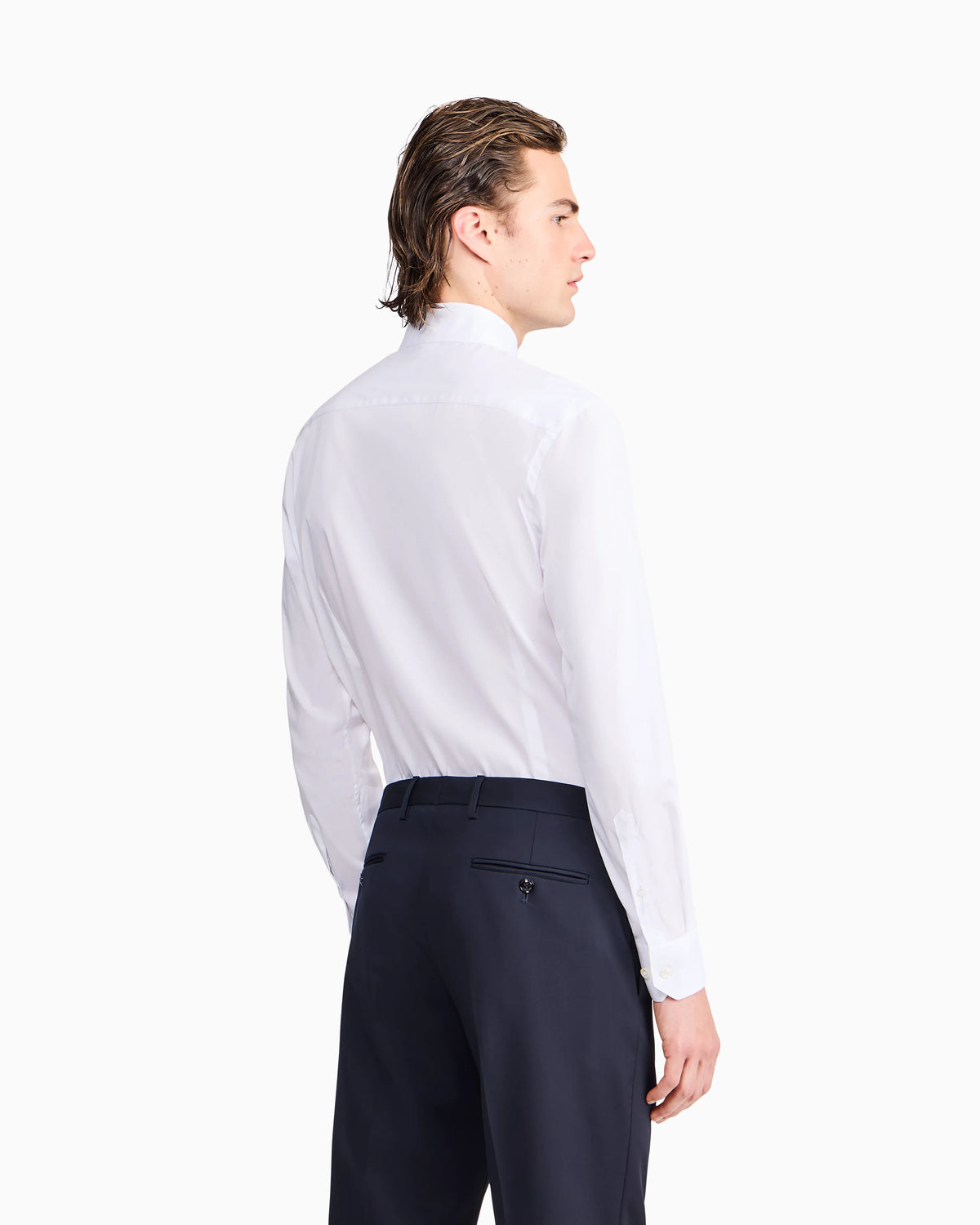 Button-down shirt in fluid stretch fabric