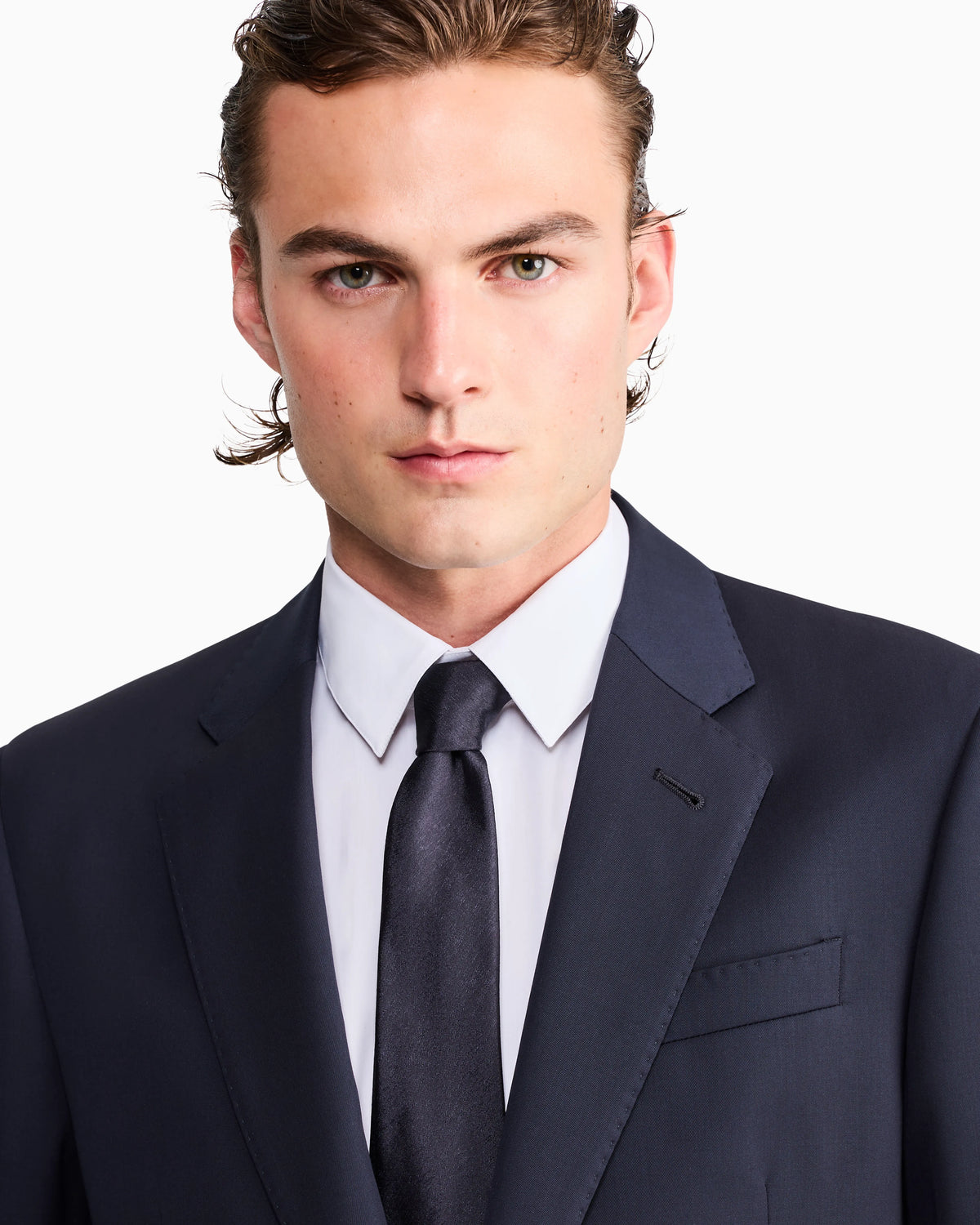 Button-down shirt in fluid stretch fabric