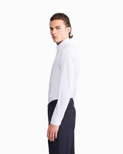 Button-down shirt in fluid stretch fabric