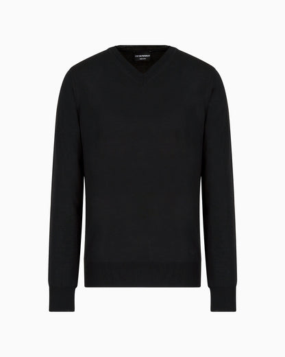 Pure virgin wool V-neck jumper