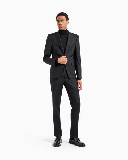 Pure virgin-wool rollneck