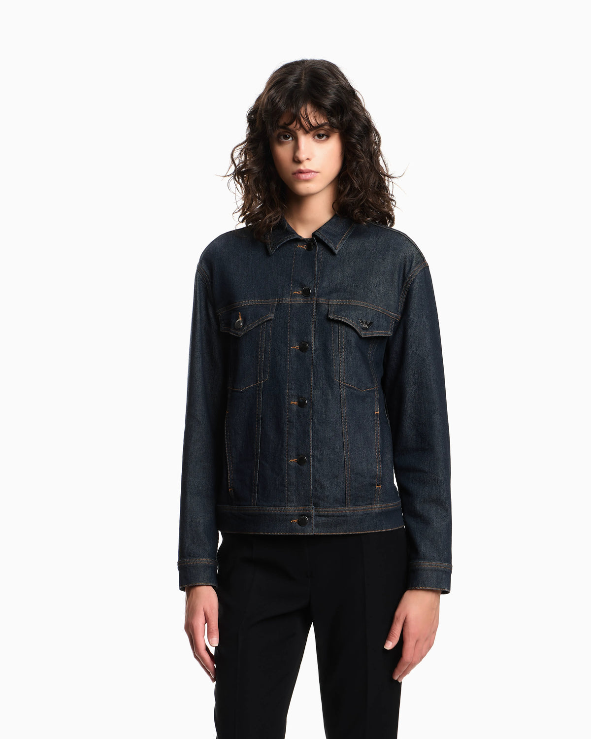 Rinsed denim jacket in cotton with contrast stitching