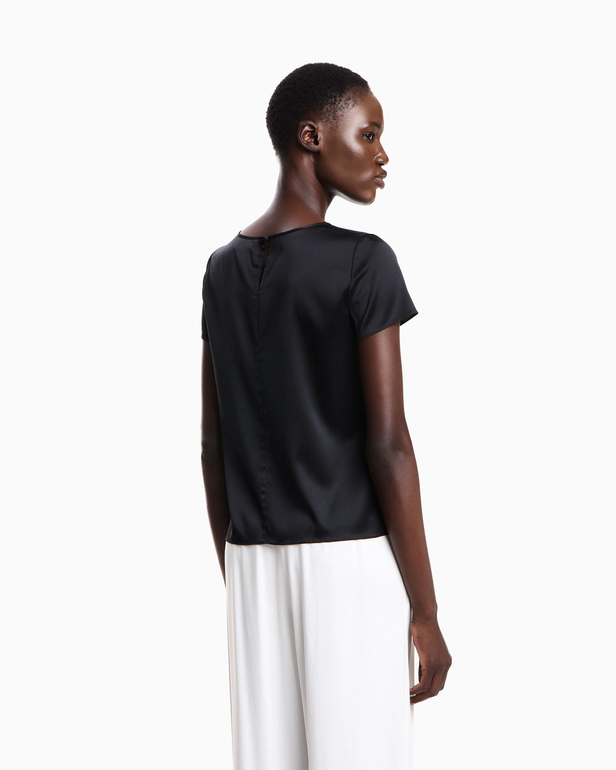 Satin blouse in a silk blend with short sleeves Essential