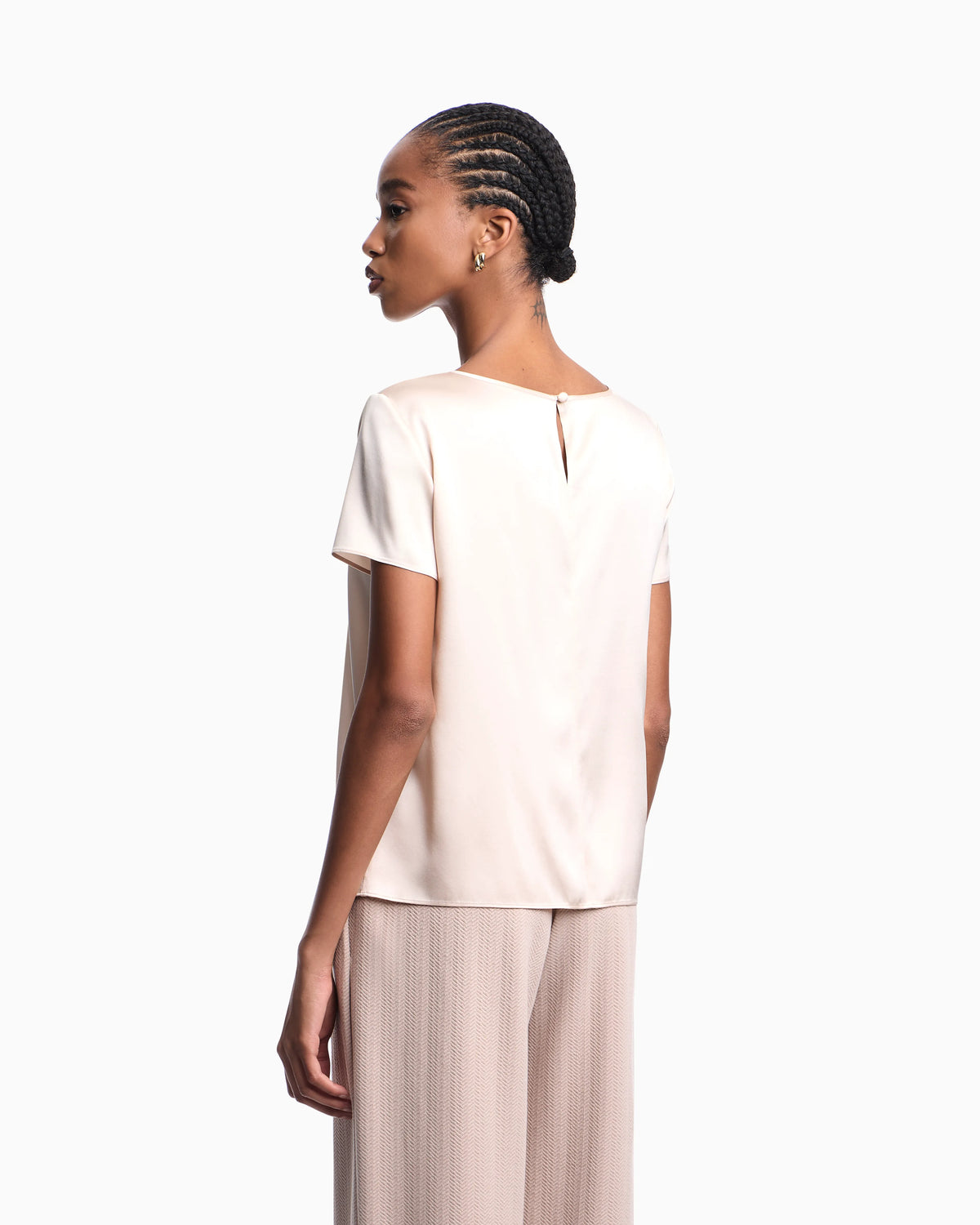 Satin blouse in a silk blend with short sleeves Essential