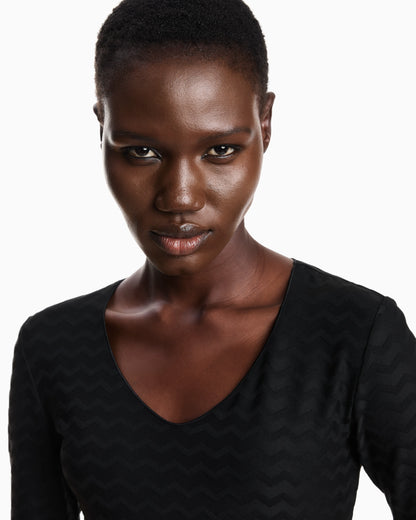 Jersey jumper with a v-neck and jacquard pattern Essential