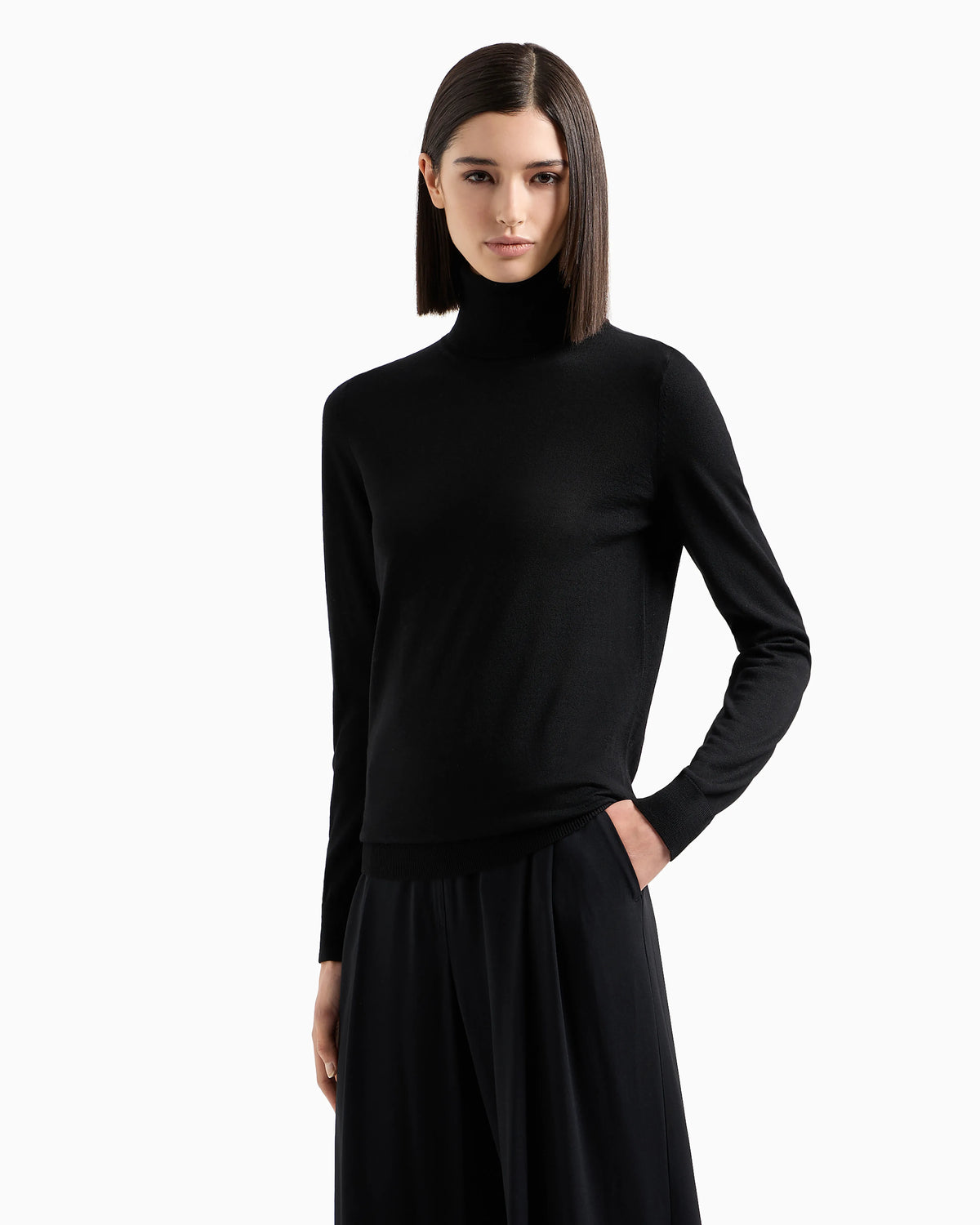 Pure virgin-wool rollneck