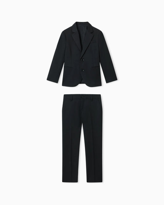 Single-breasted suit in light virgin wool