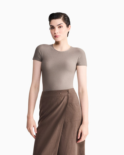 Crew neck jumper in seamless viscose blend