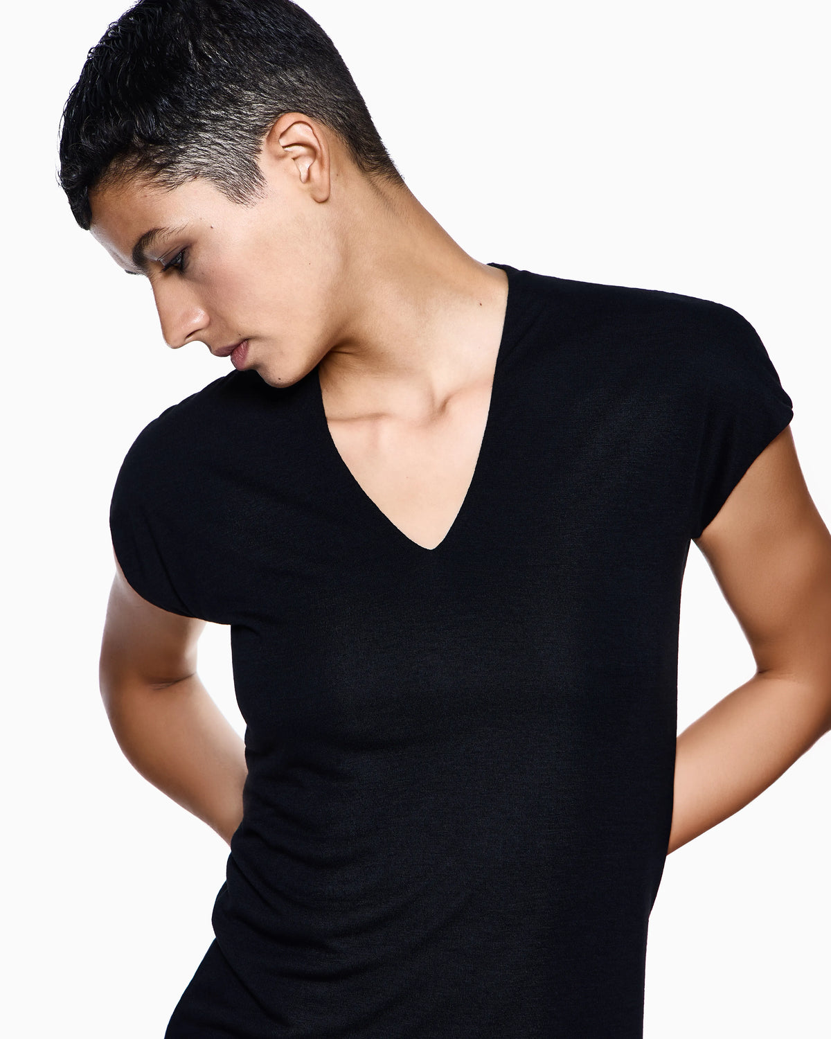 Short sleeve top  in knit with a deep V-neck