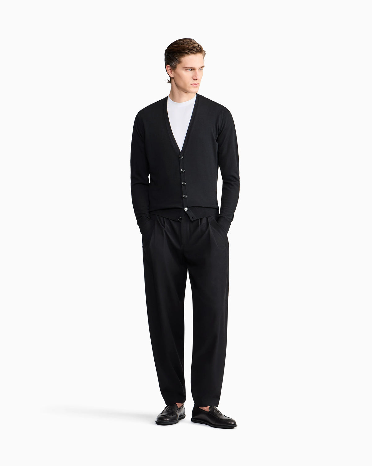 Button cardigan in virgin wool with a V-neck