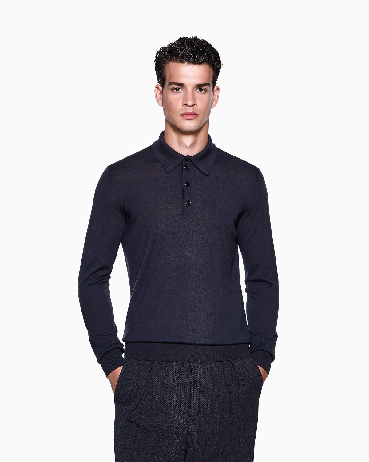 Long-sleeved polo shirt in virgin wool