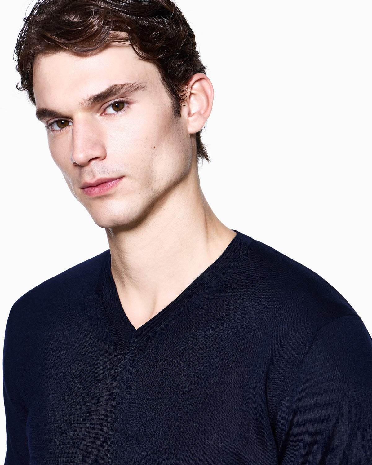Virgin wool crew neck sweater with ribbed trims