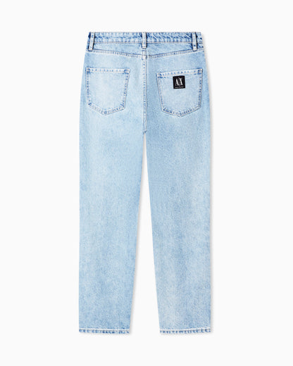 Carrot fit jeans in rigid denim with five pockets Icon