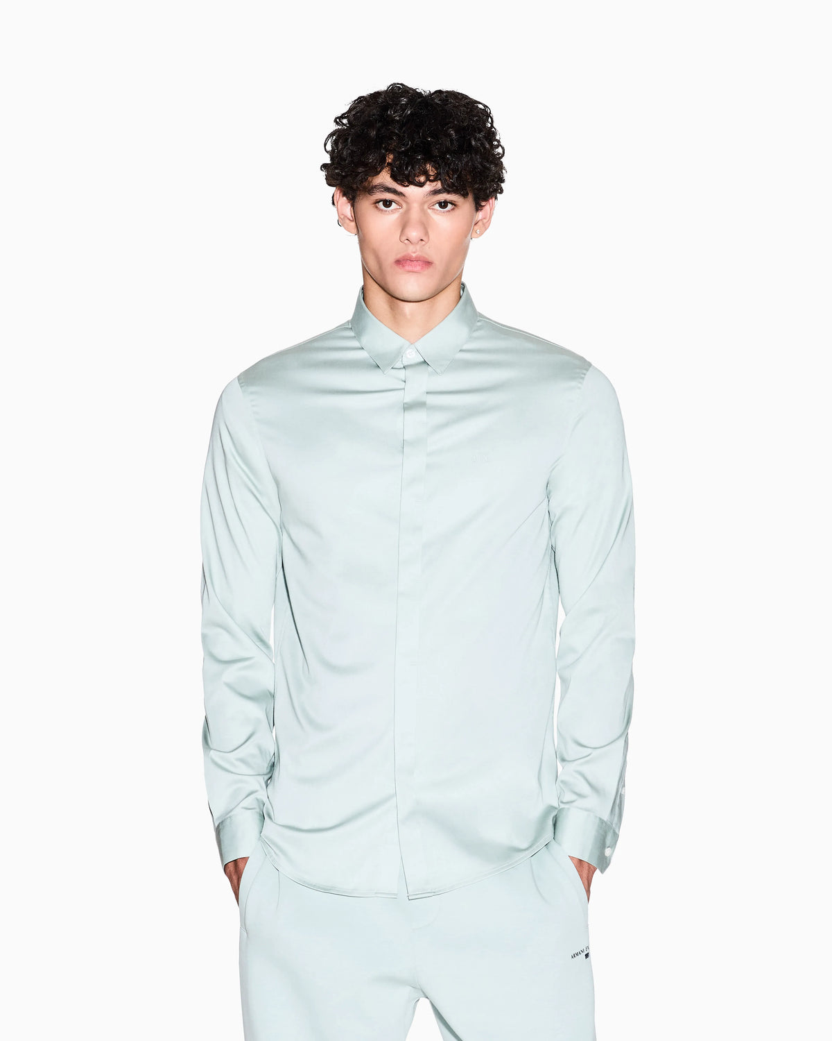 Slim-fit dress shirt in stretch cotton satin Essential