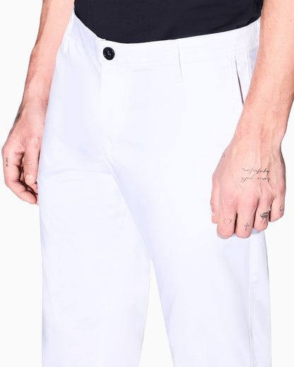 Slim fit chinos in stretch cotton