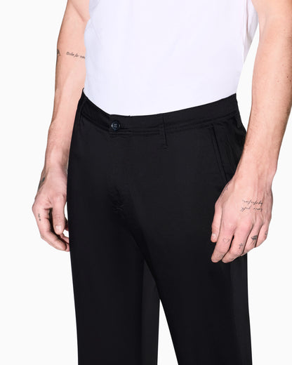 Slim fit chinos in stretch cotton