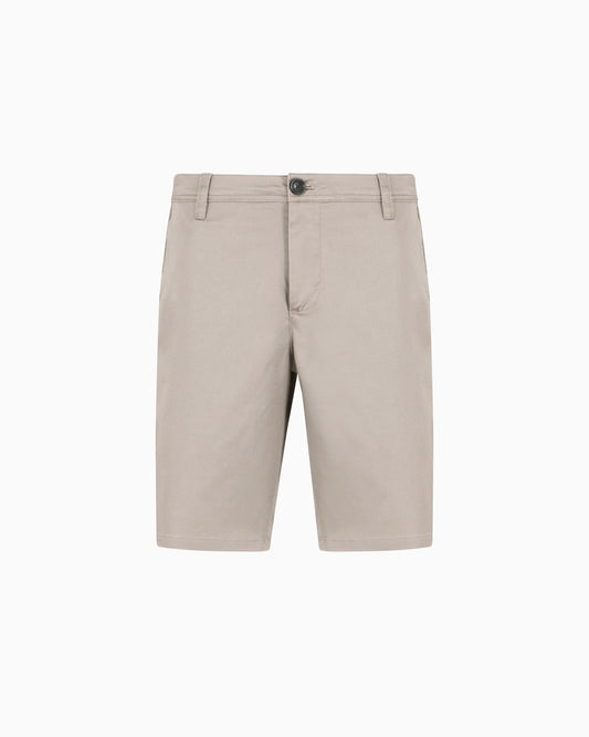 Flat front chino shorts in stretch cotton satin Essential