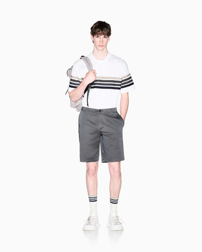 Flat front chino shorts in stretch cotton satin Essential