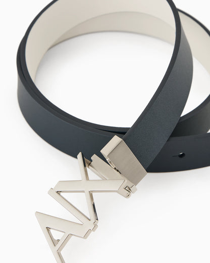 Leather belt with reversible plate buckle