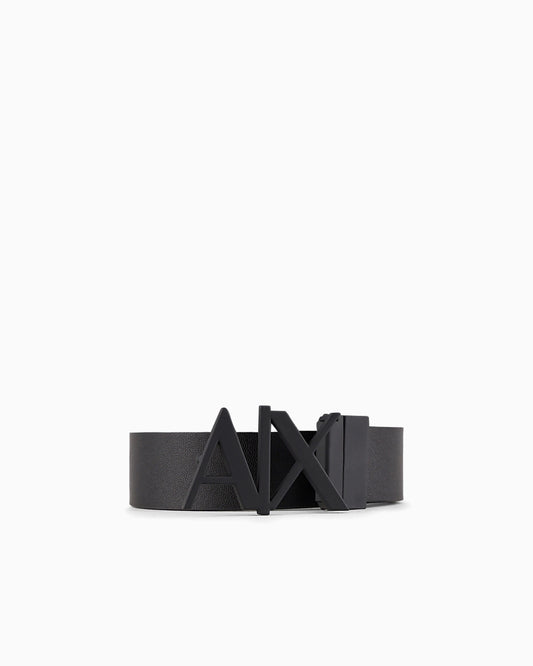 Leather belt with reversible plate buckle