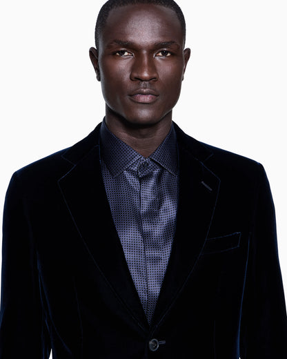 9CGGG0AW_T0025_UBUV_K0_52_R