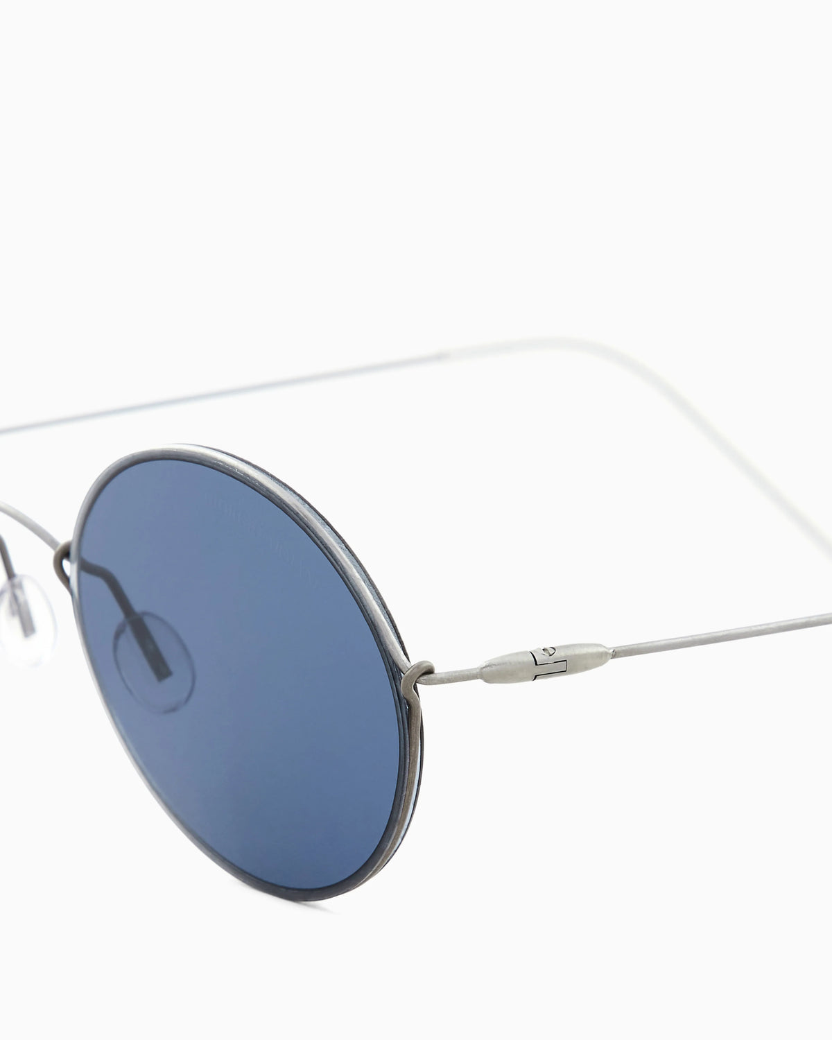 Unisex oval sunglasses