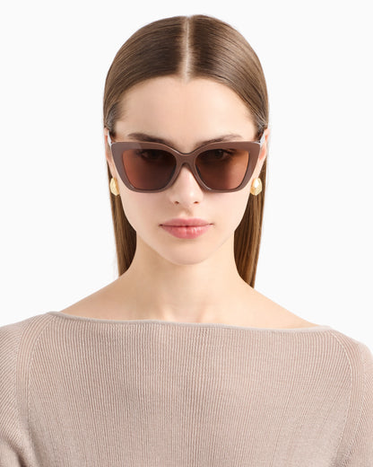 Women’s cat-eye sunglasses