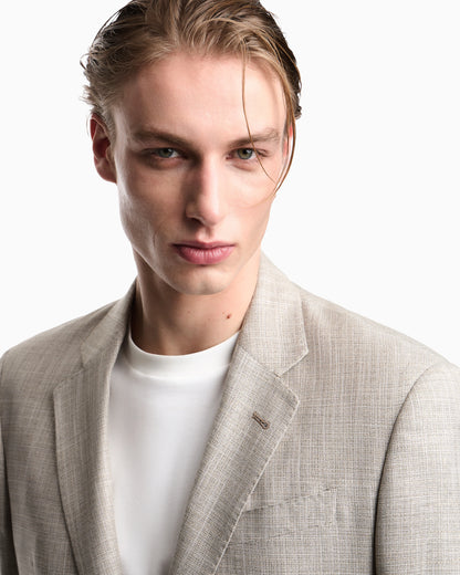 Single-breasted jacket in textured fabric