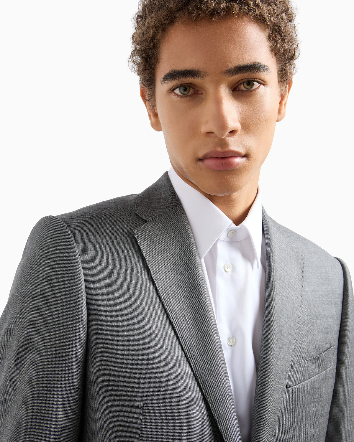 Single-breasted suit in a silky-finish grisaille