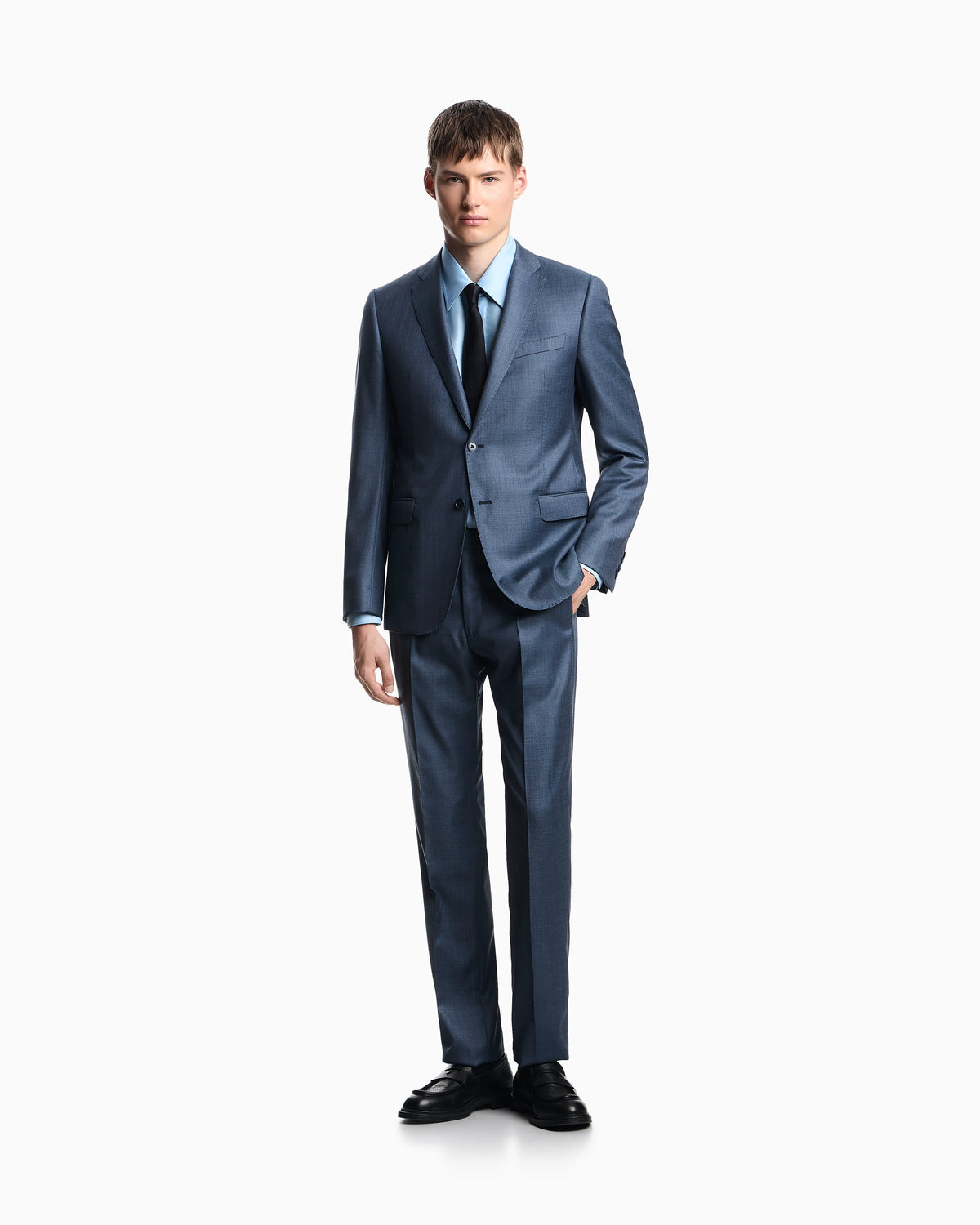 Single breasted suit in virgin wool grisaille