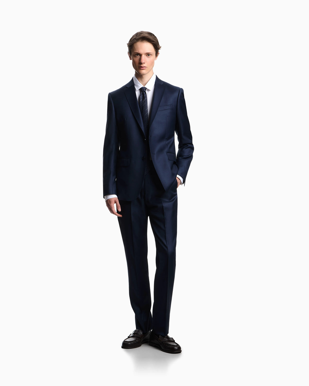 Single breasted suit in virgin wool grisaille