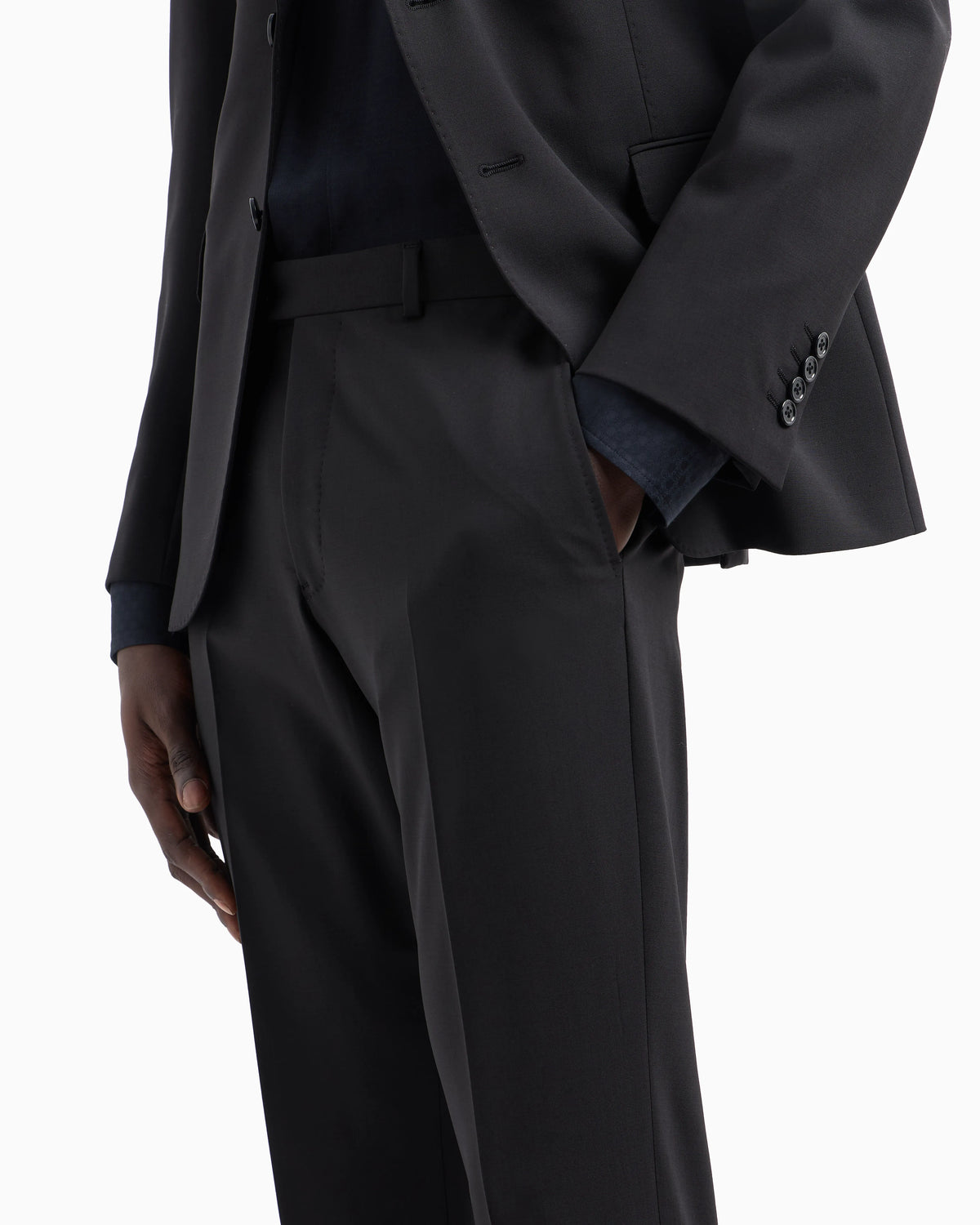 Single-breasted suit in virgin-wool two-way stretch canvas