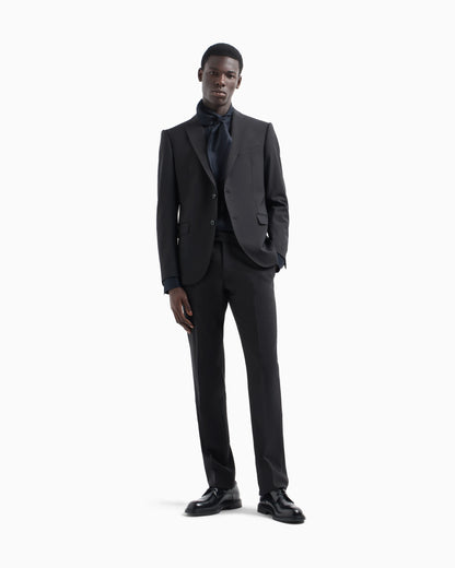 Single-breasted suit in virgin-wool two-way stretch canvas