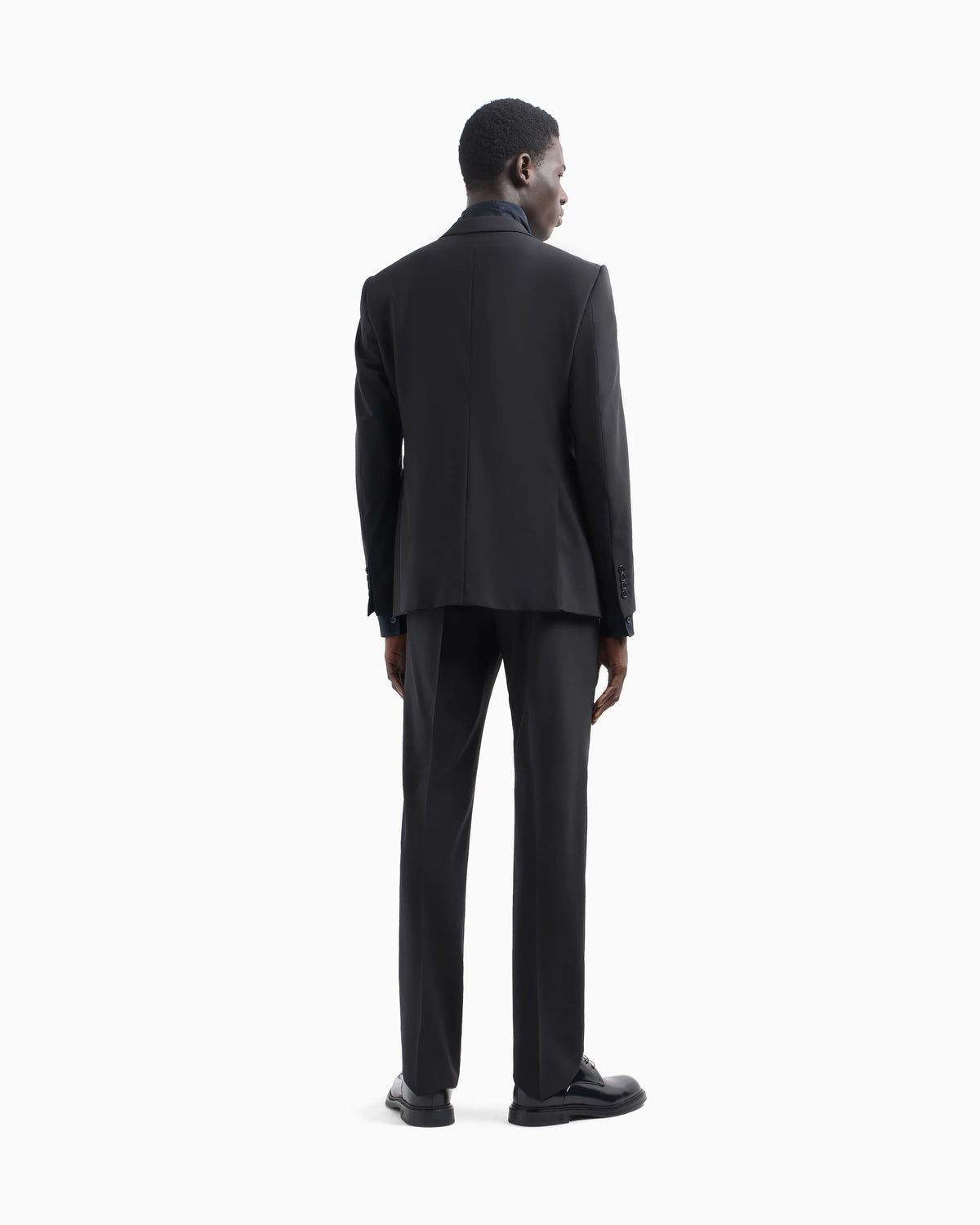 Single-breasted suit in virgin-wool two-way stretch canvas