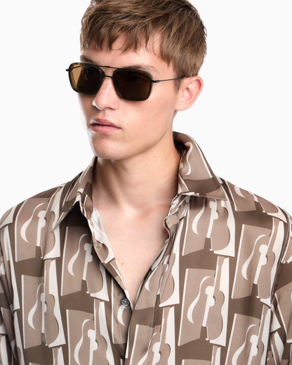 Printed shirt with a classic collar and abstract pattern