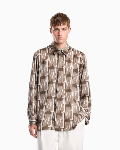 Printed shirt with a classic collar and abstract pattern